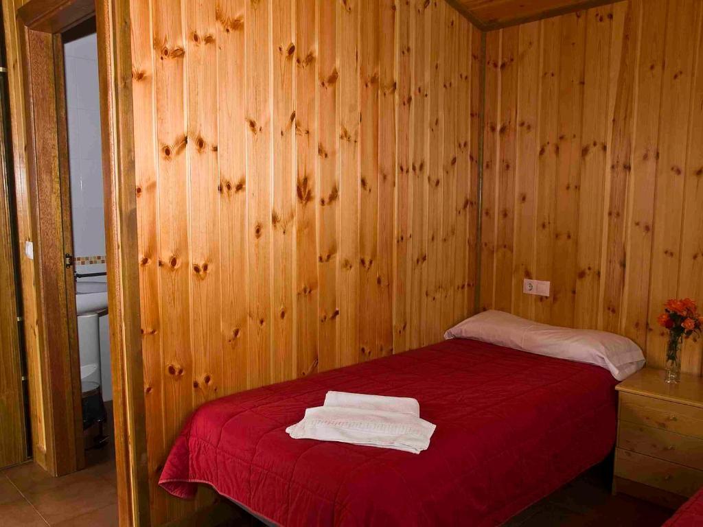 Camping Valle De Tena Sabiñánigo Стая снимка